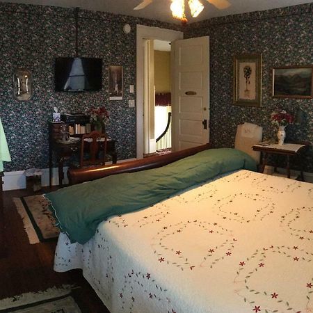 Manheim Manor Bed & Breakfast Eksteriør billede